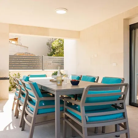 Hillside * Vrbnik (Primorje-Gorski Kotar)